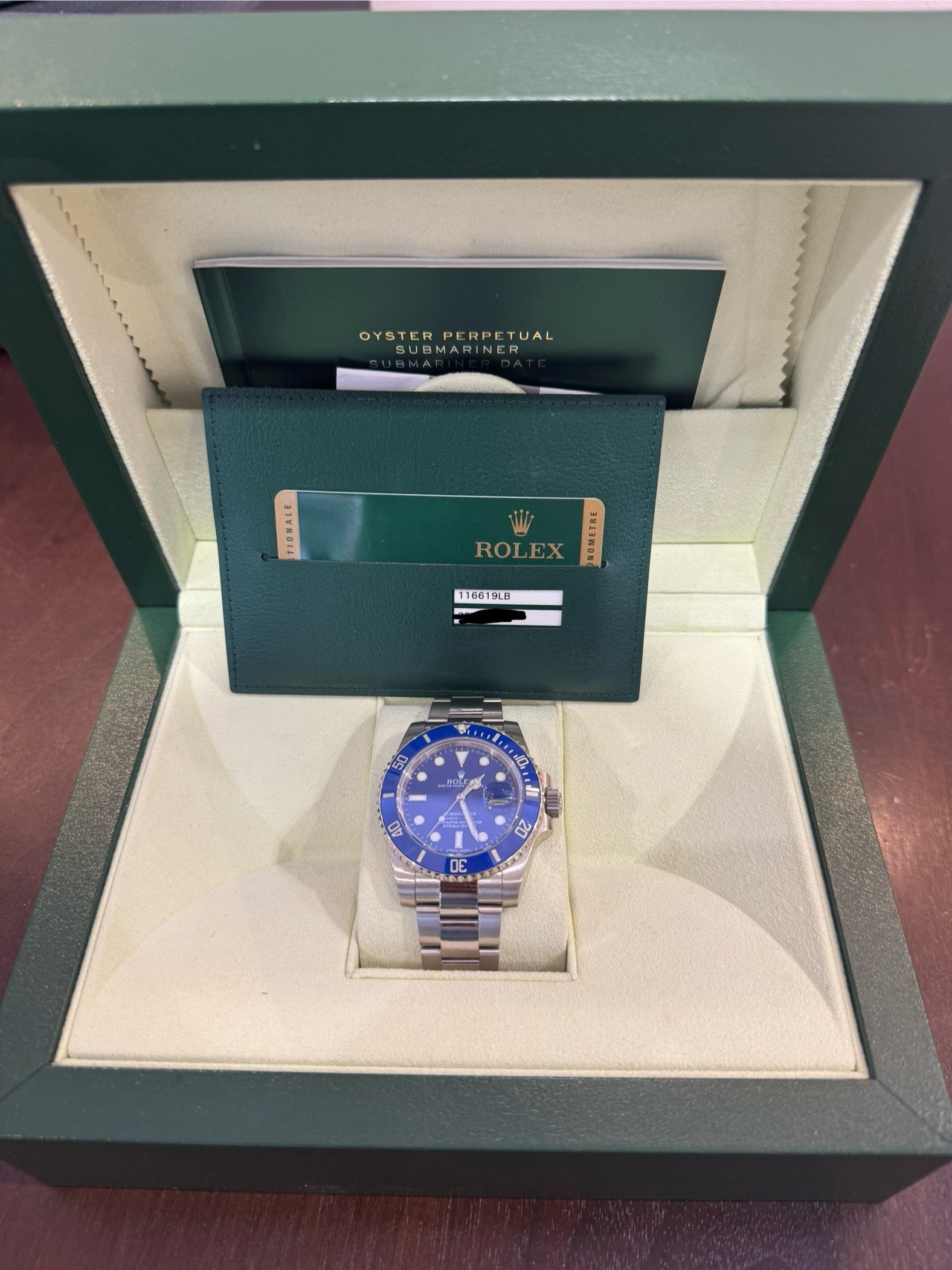 Rolex Submariner Date